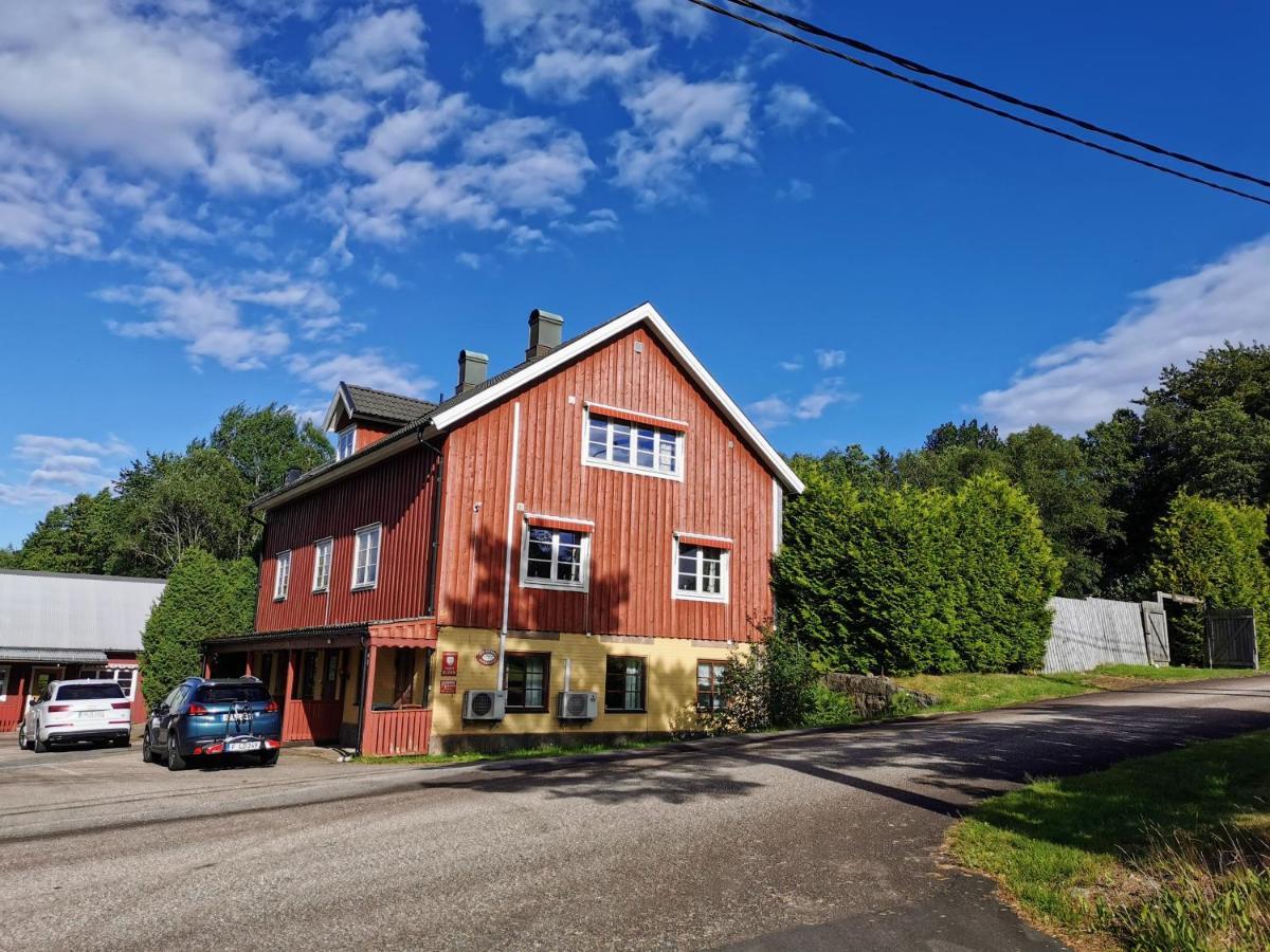 Yaberg Affaeren Bed and Breakfast Hyltebruk Exterior foto